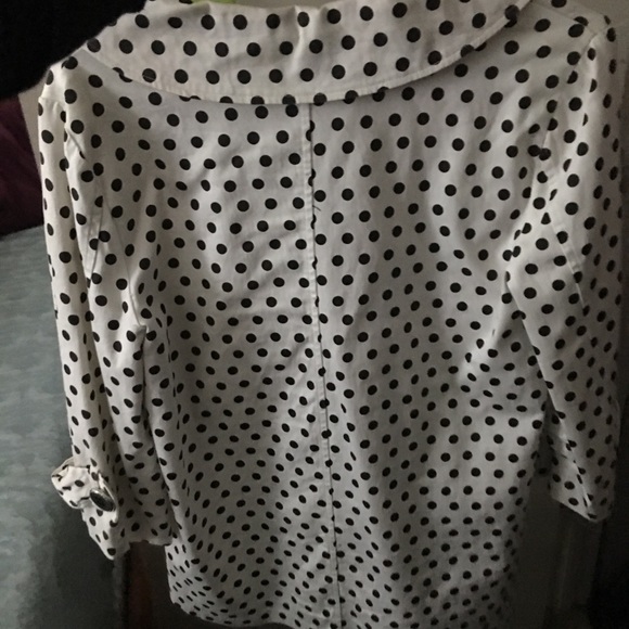 Size medium jacket - Picture 3 of 4